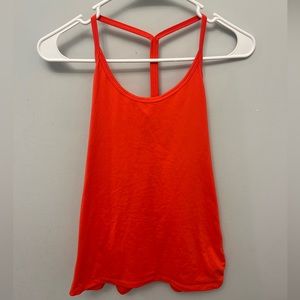 red nike dry fit tank top